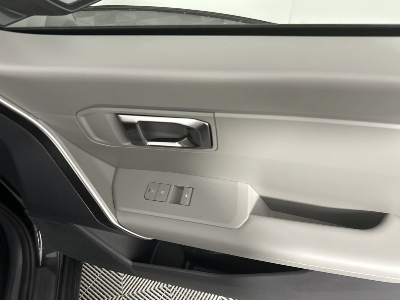 New 2027 Kia Seltos S FWD image 22
