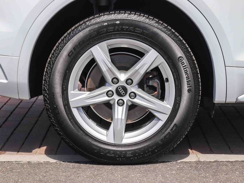 Certified 2023 Audi Q5 Premium w/ Convenience Package AWD/4WD image 10