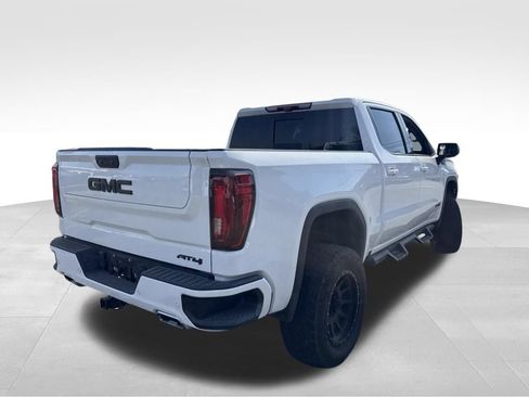 Used 2023 GMC Sierra 1500 AT4 w/ Technology Package AWD/4WD image 3