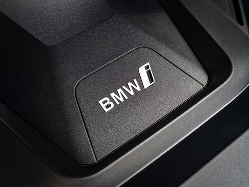 Used 2025 BMW i4 M50 image 37