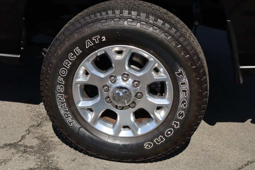 Used 2024 RAM 2500 Laramie AWD/4WD image 13