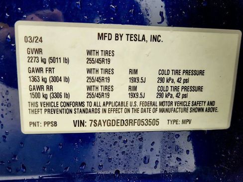 Used 2024 Tesla Model Y 2WD image 22