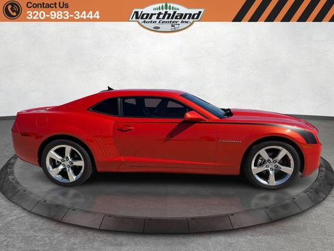 Used 2010 Chevrolet Camaro LT RWD image 4