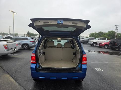 Used 2012 Ford Escape XLT FWD image 25