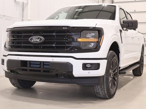 New 2026 Ford F150 XLT image 5