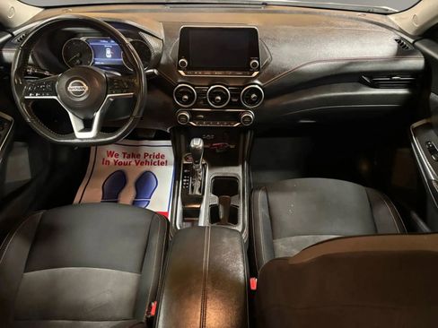 Used 2022 Nissan Sentra SR w/ Midnight Edition image 35