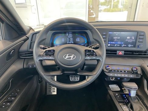 Certified 2026 Hyundai Elantra SEL Sport Premium FWD image 33