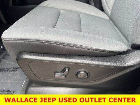 Used 2023 RAM 1500 Big Horn RWD image 19