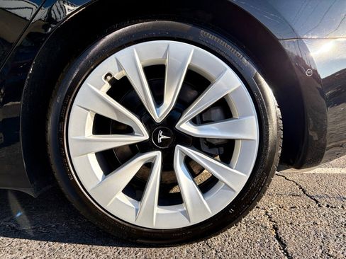 Used 2022 Tesla Model 3 image 34