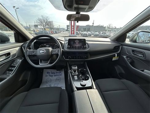 Certified 2025 Nissan Rogue S image 12