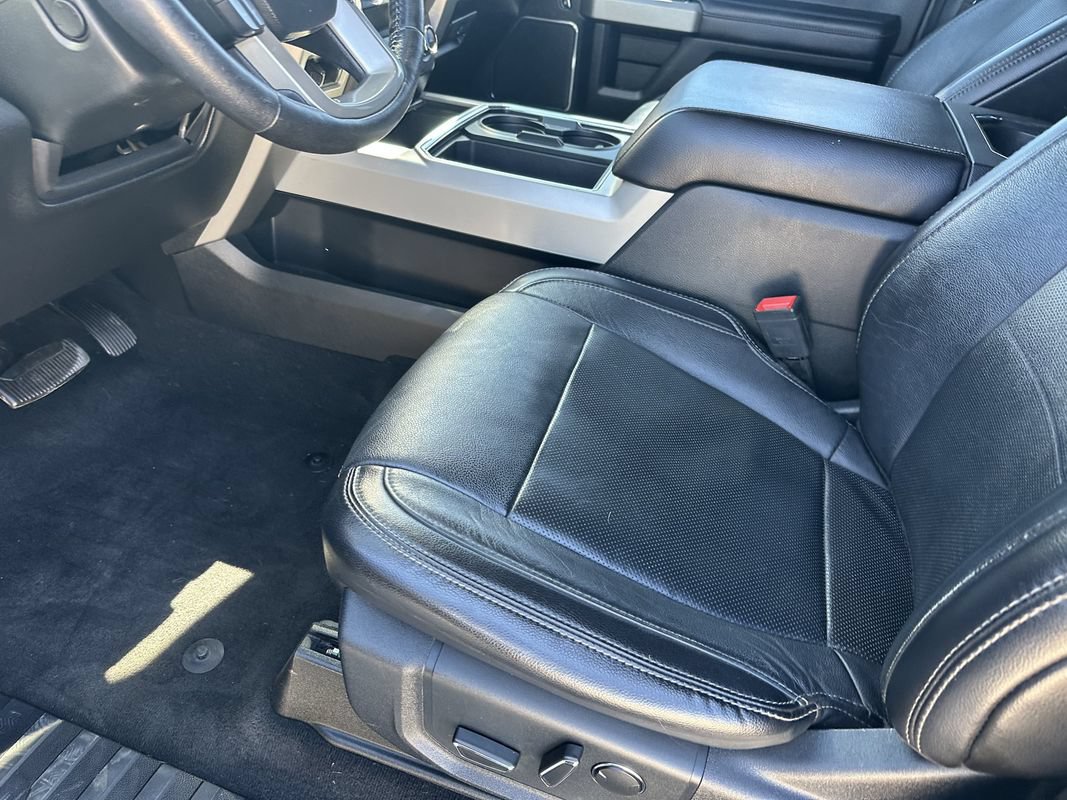 Used 2019 Ford F250 Lariat w/ Lariat Ultimate Package AWD/4WD image 37