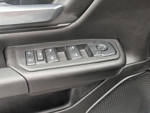 Used 2025 RAM 1500 Warlock AWD/4WD image 12