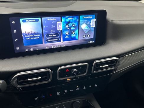 New 2026 Nissan Sentra SV w/ SV Convenience Package FWD image 11