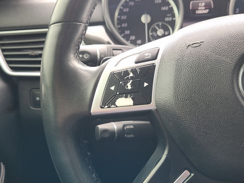 Used 2015 Mercedes-Benz ML 350 2WD image 28