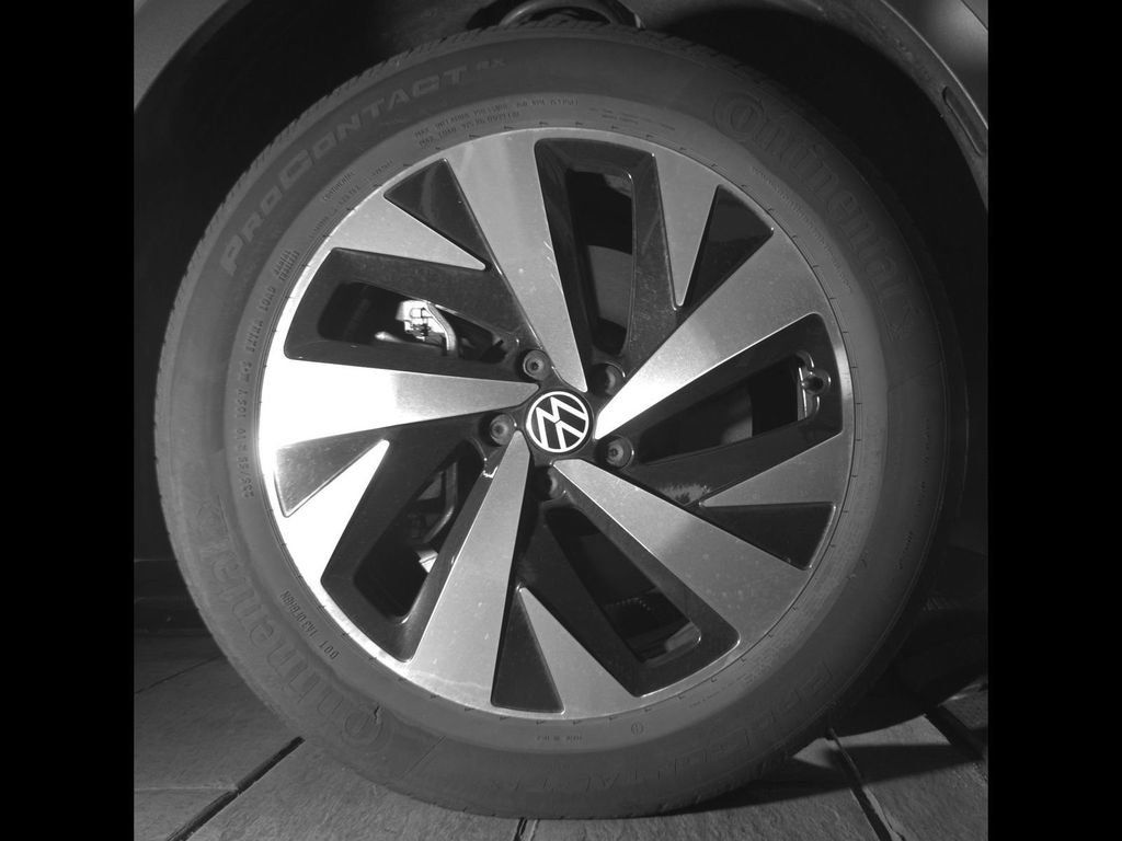 Certified 2023 Volkswagen ID.4 Pro S AWD/4WD image 11