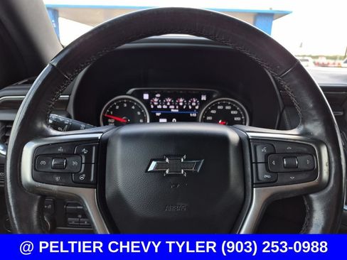 Used 2021 Chevrolet Tahoe Z71 w/ Z71 Off-Road Package AWD/4WD image 21