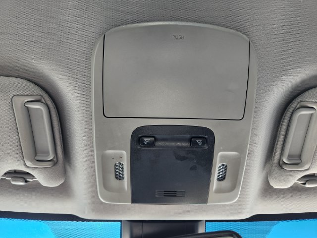 Used 2018 Toyota Camry LE w/ Convenience Package FWD image 19