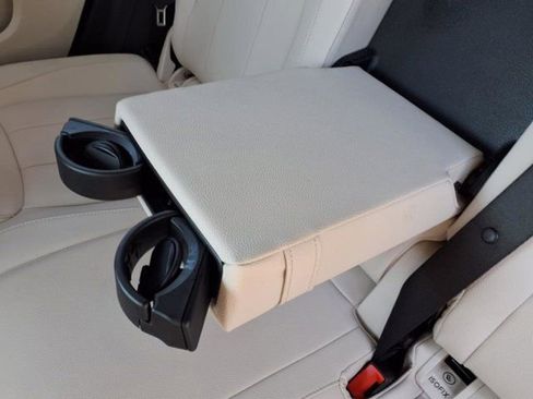 Used 2025 Mercedes-Benz GLA 250 image 8