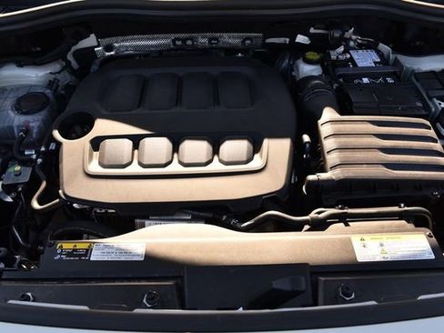 Certified 2026 Volkswagen Tiguan SEL R-Line image 27