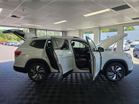 New 2026 Volkswagen Atlas SEL AWD/4WD image 15