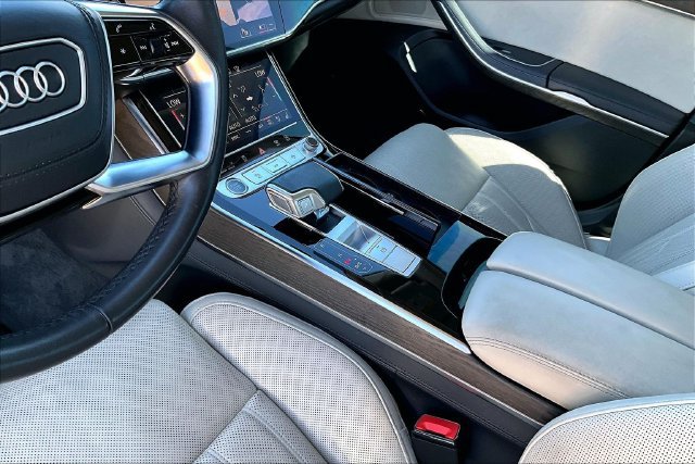 Used 2023 Audi A8 L 3.0T w/ Comfort Plus Package AWD/4WD image 14