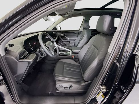 Used 2025 Audi Q5 Premium w/ Convenience Package AWD/4WD image 20