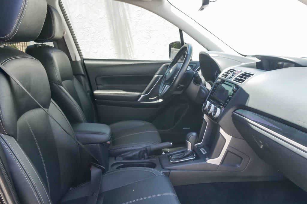 Used 2018 Subaru Forester 2.5i Touring w/ Popular Package #3B AWD/4WD image 14