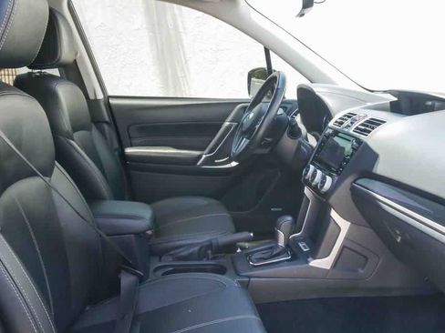 Used 2018 Subaru Forester 2.5i Touring w/ Popular Package #3B AWD/4WD image 14