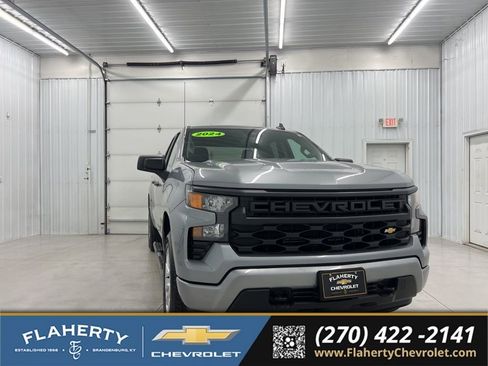 Used 2024 Chevrolet Silverado 1500 Custom AWD/4WD image 1