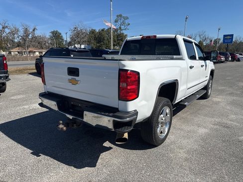 Used 2015 Chevrolet Silverado 2500 LTZ w/ Duramax Plus Package image 4