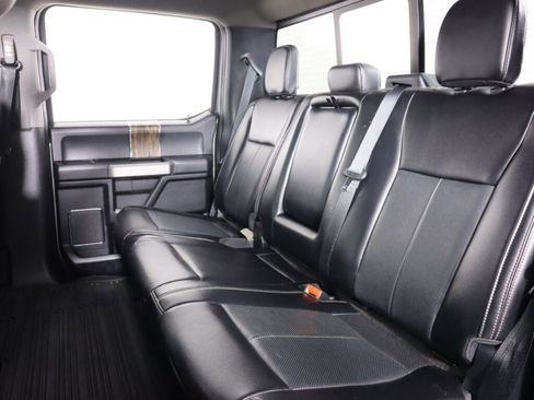 Used 2020 Ford F150 Lariat w/ Trailer Tow Package image 39