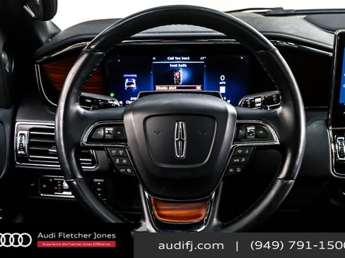 Used 2024 Lincoln Navigator Reserve image 18
