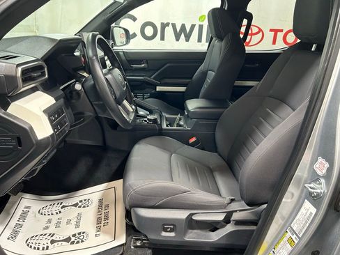 Used 2024 Toyota Tacoma TRD Off-Road image 21