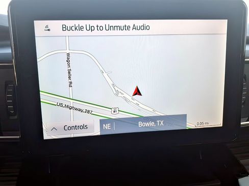 Used 2021 Ford Explorer Limited w/ Equipment Group 301A image 9