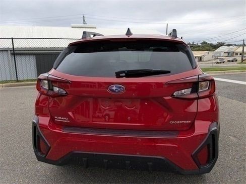 New 2025 Subaru Crosstrek 2.5i Limited w/ Popular Package #3A image 7