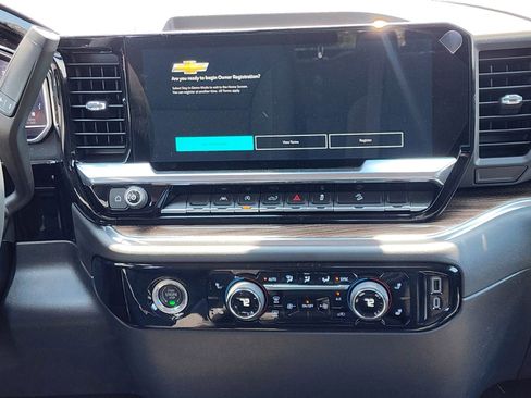 Used 2023 Chevrolet Silverado 1500 LT Trail Boss w/ Protection Package image 21