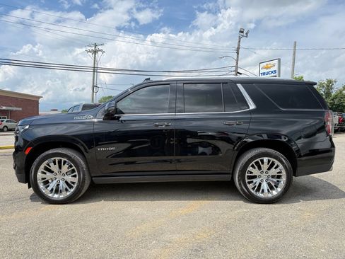 Used 2021 Chevrolet Tahoe High Country w/ Premium Package AWD/4WD image 4