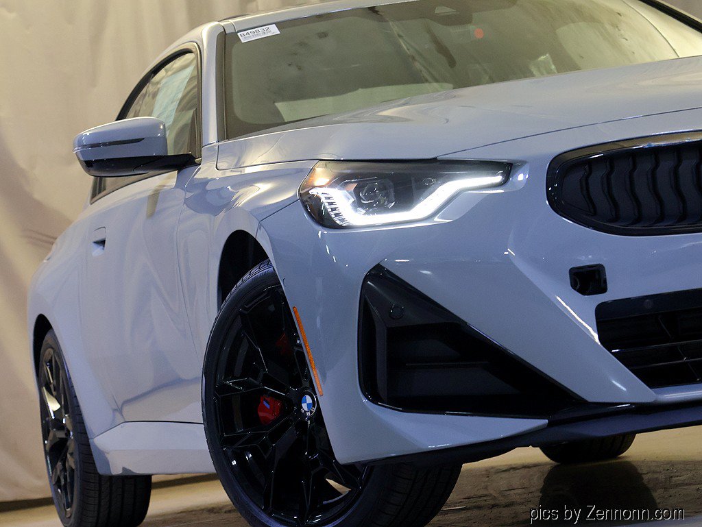 New 2026 BMW 230i xDrive Coupe w/ Premium Package AWD/4WD image 4