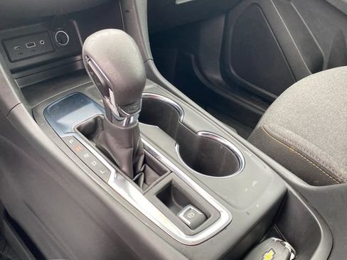 Certified 2024 Chevrolet Equinox LT w/ LPO, Floor Liner Package FWD image 13