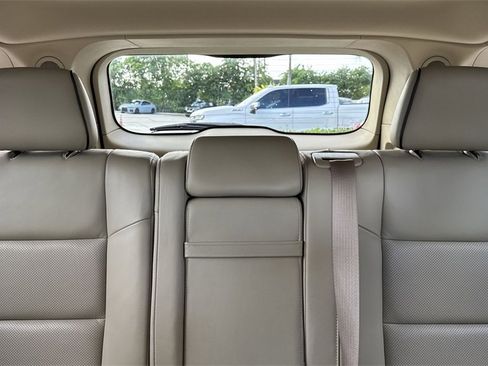 Used 2017 Jeep Grand Cherokee Overland image 19