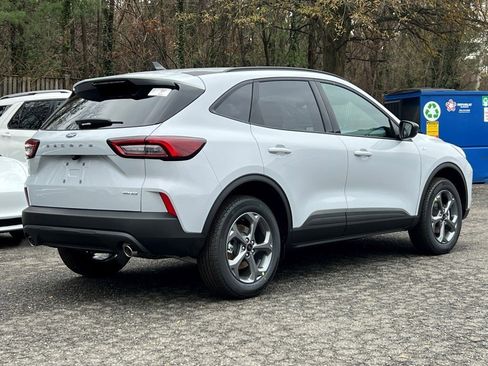 New 2026 Ford Escape ST-Line w/ Cold Weather Package image 4