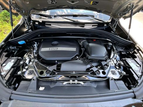 Used 2025 BMW X1 xDrive28i w/ Technology Package AWD/4WD image 32