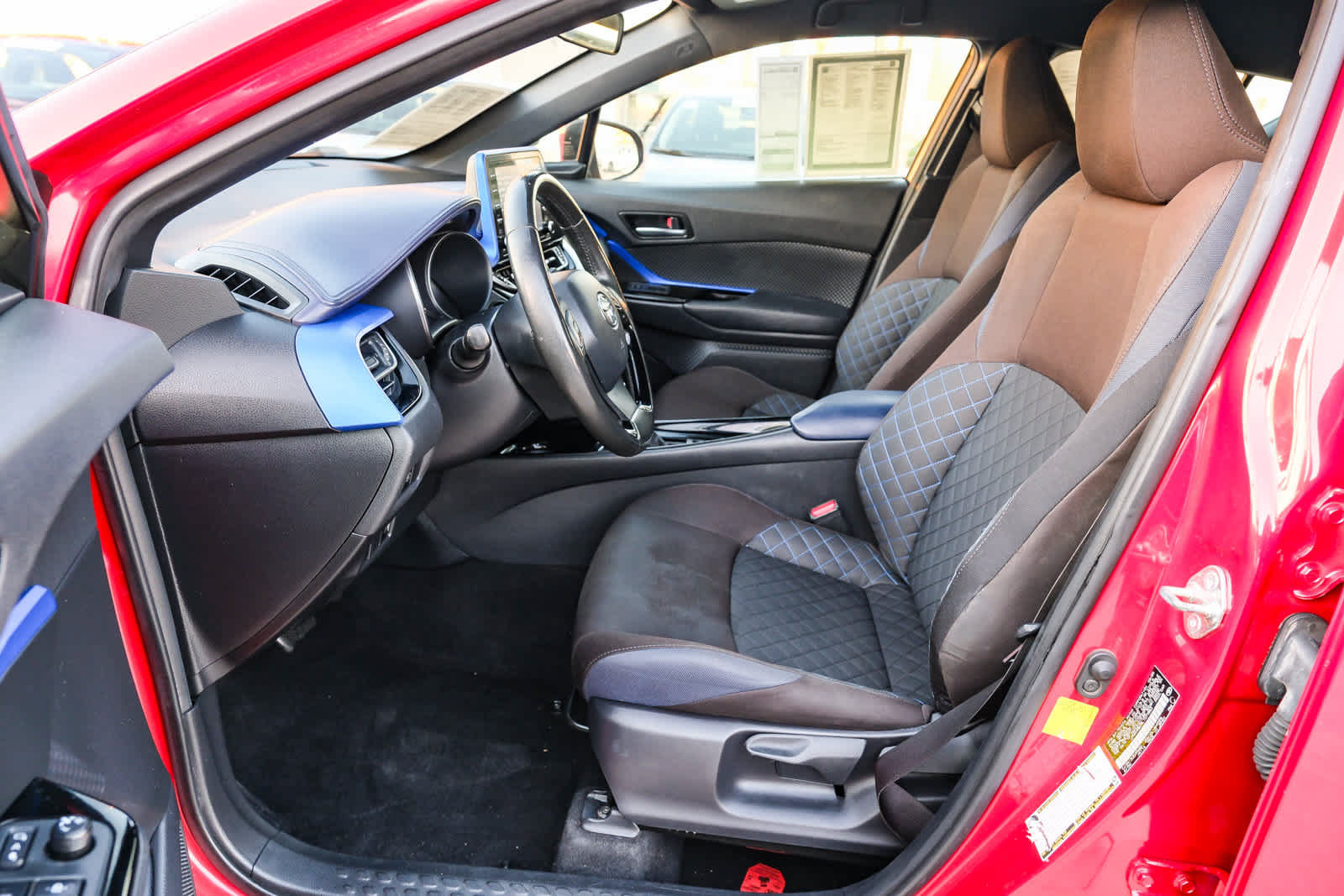 Certified 2020 Toyota C-HR XLE FWD image 20