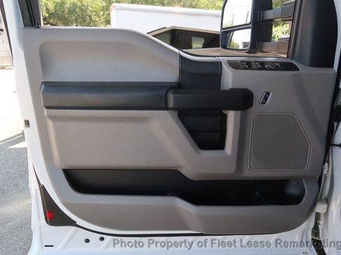 Used 2020 Ford F250 XL w/ Power Equipment Group AWD/4WD image 13