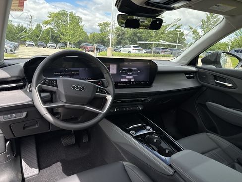 New 2026 Audi Q3 quattro 2.0T AWD/4WD image 22