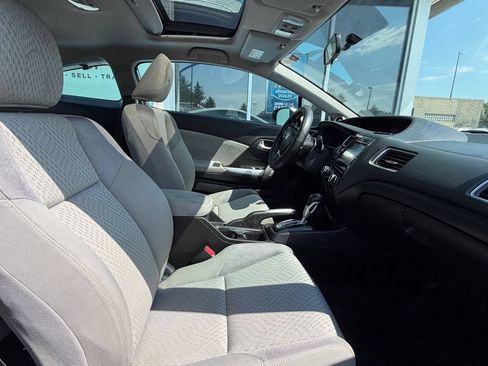 Used 2015 Honda Civic EX image 10