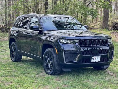 New 2026 Jeep Grand Cherokee Altitude