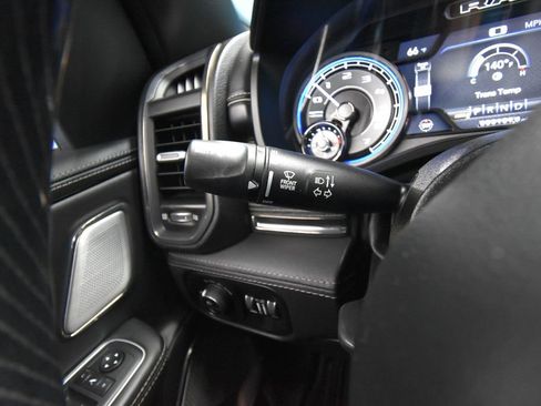 Used 2020 RAM 1500 Limited AWD/4WD image 13