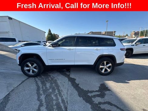 Used 2021 Jeep Grand Cherokee L Limited w/ Trailer Tow Package AWD/4WD image 18