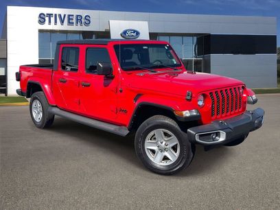 Used 2023 Jeep Gladiator Sport